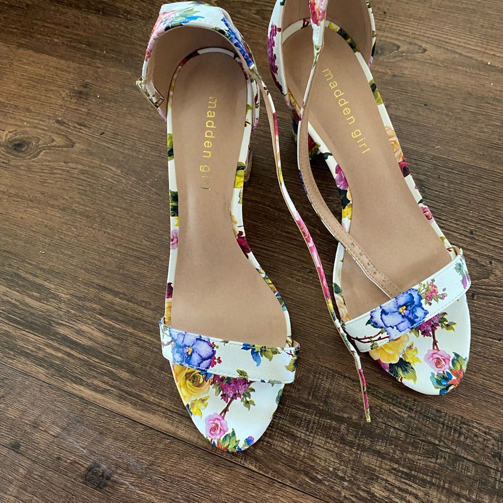 Madden Girl Beella Pumps